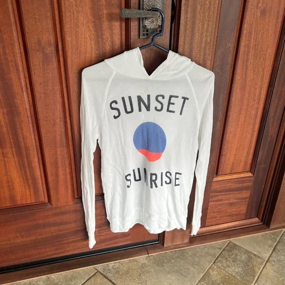 Sundry- Women's Long Sleeve Hooded Light Weight Tee- Size 1 (S) - Picture 10 of 10